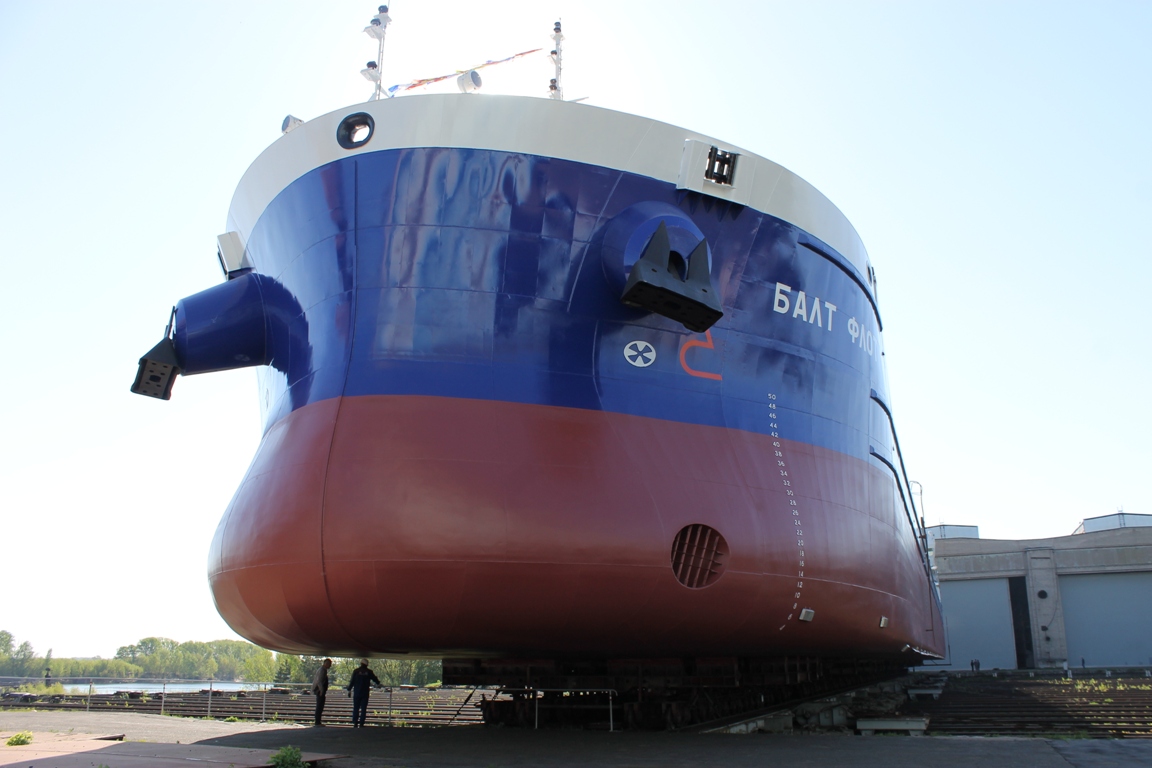Спуск на воду танкера проекта RST27 "Балт Флот 12"