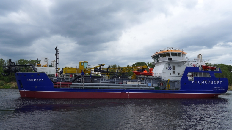 Russian yard completes advanced dredge series/MARINE LOG